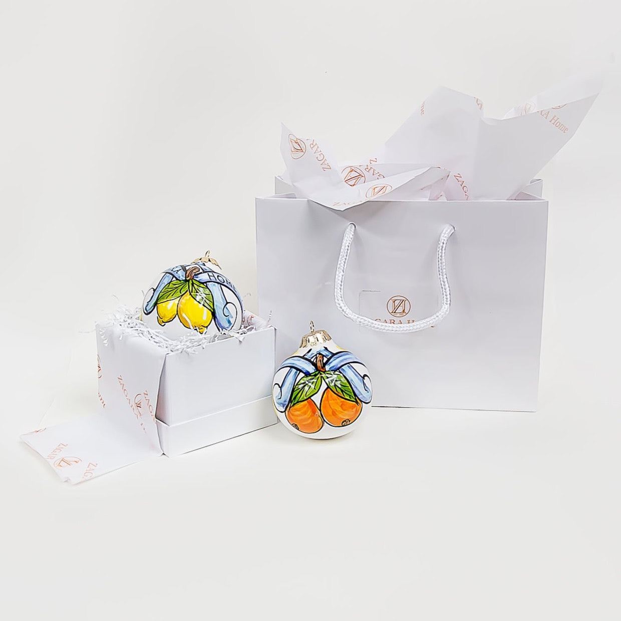 AGRUMI CHRISTMAS ORNAMENT PAIRED WITH   ROOM & LINEN SPRAY