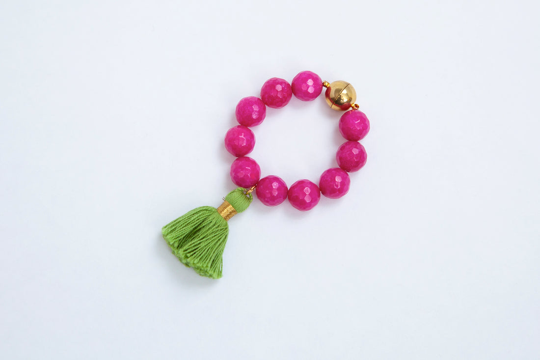 MAGENTA JADE WITH TASSEL NAPKIN RING AND GLASS MARKER (set of 4)