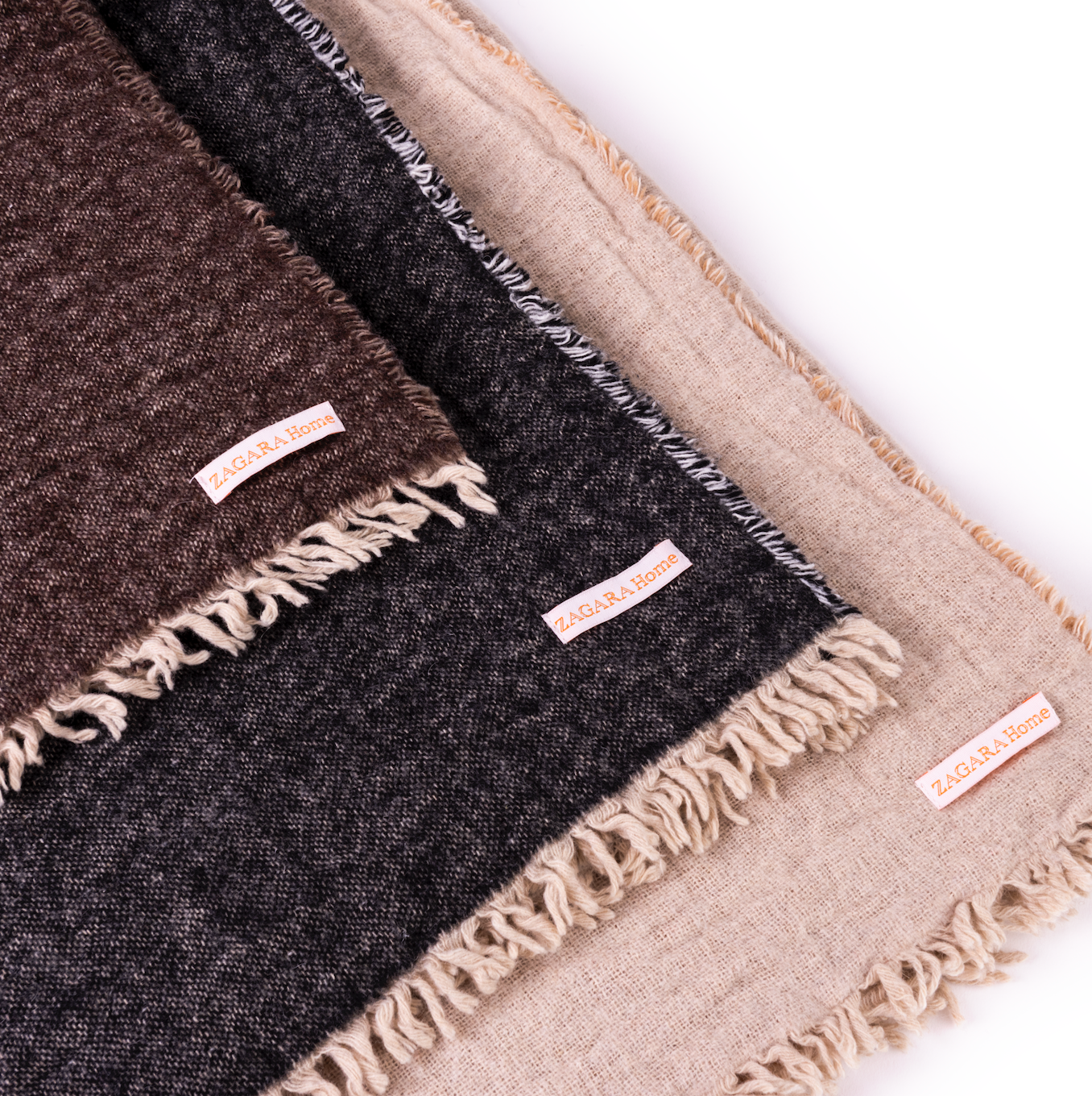 ANDROMEDA THROW